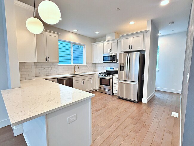 Building Photo - 4209 SE 80th Ave