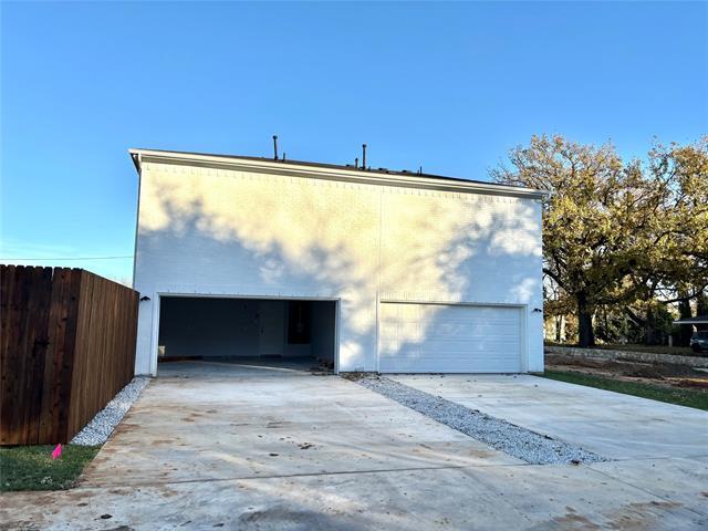 Building Photo - 402 Sunset Ln