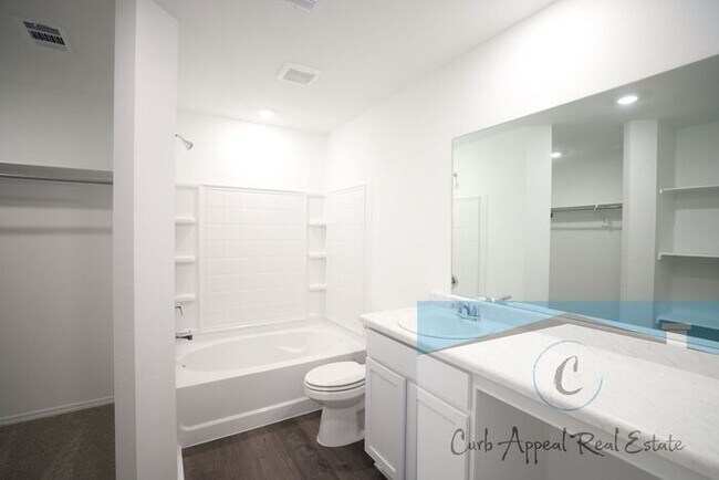 Building Photo - New construction in Jonesboro - beautiful 4 bed / 2 bath home - Valley View!!