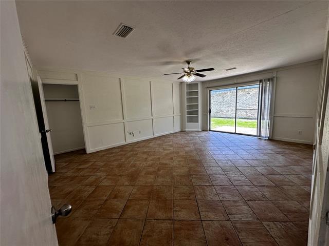 Building Photo - 7215 Cutter Mill Dr