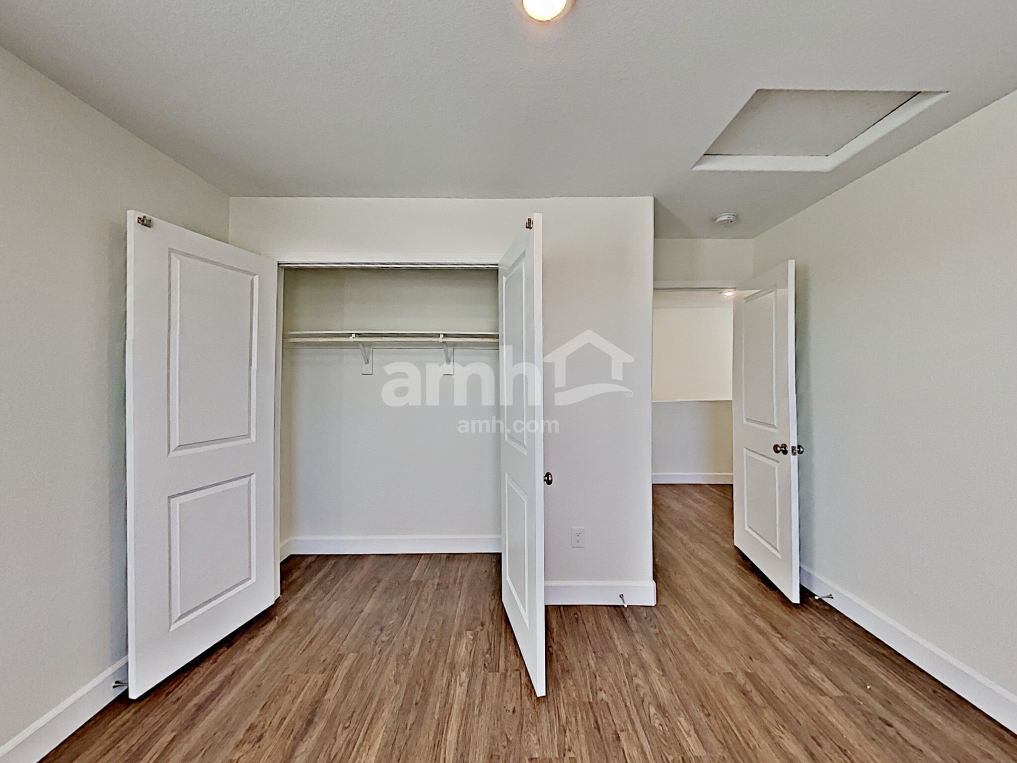 Building Photo - 8146 Inhibition Ct