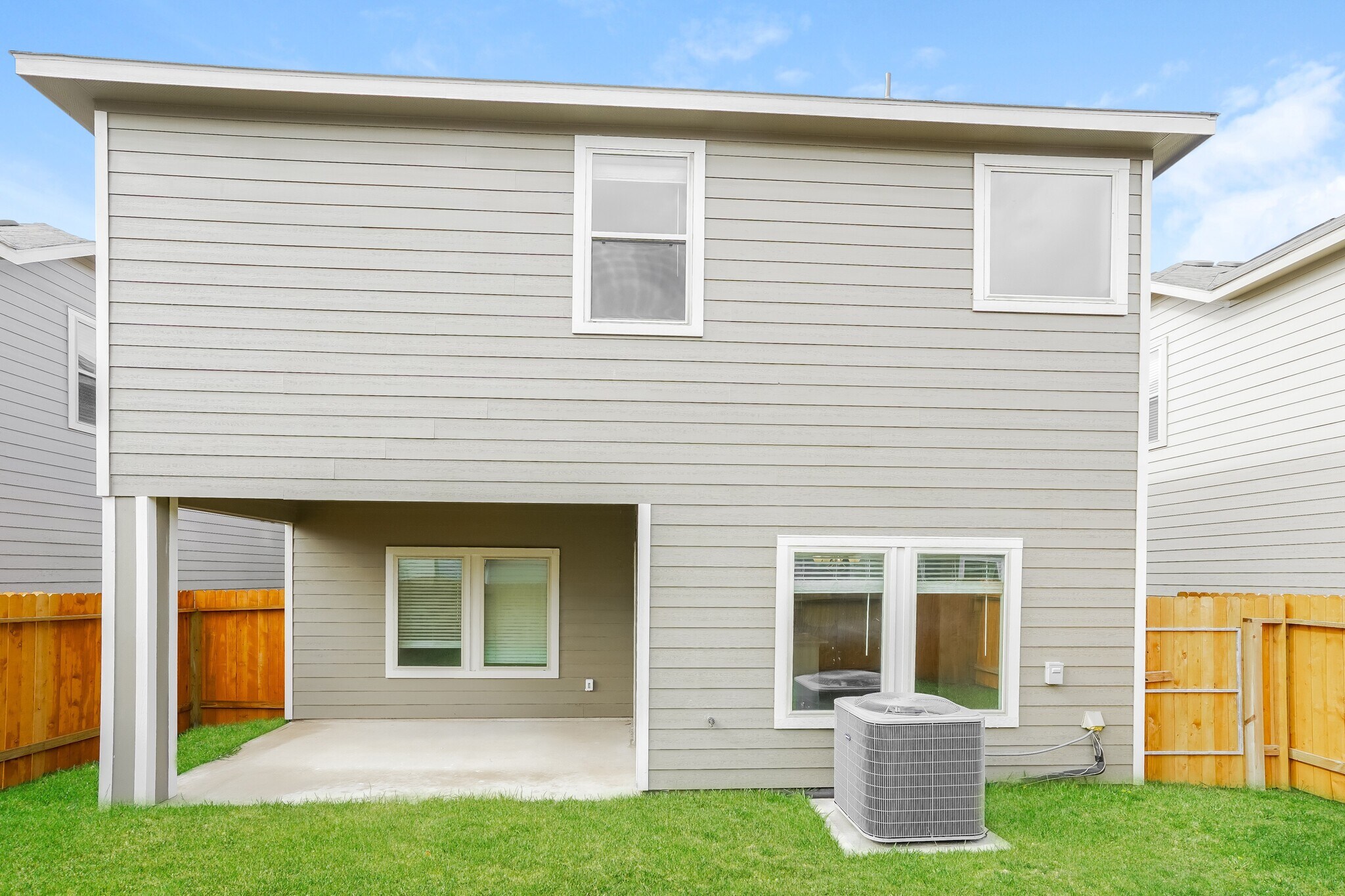 Building Photo - 7918 Fijian Cypress Dr