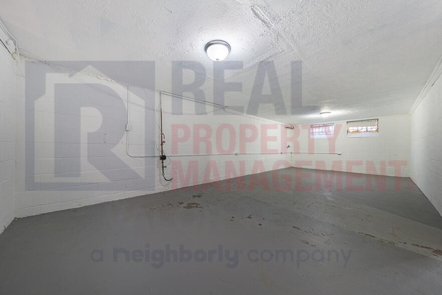 Building Photo - Cozy 3 Bed 1 Bath Single Family Home