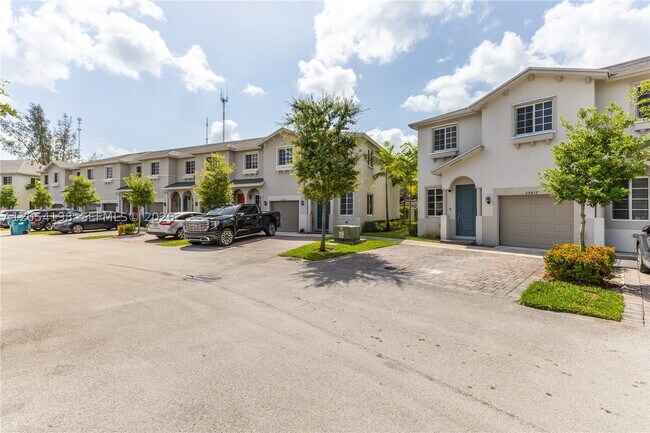 Building Photo - 20817 NW 9th Path