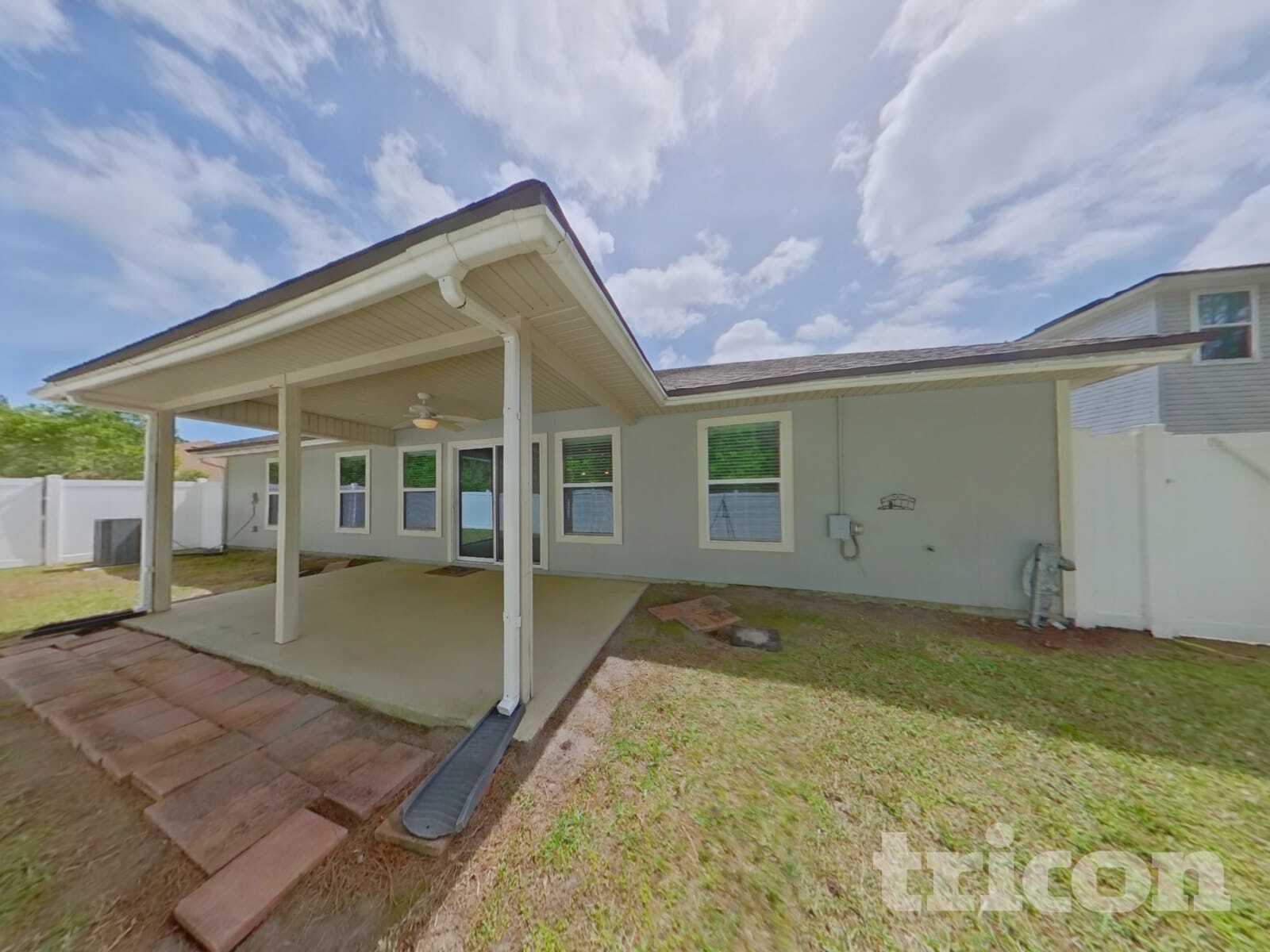 Building Photo - 86301 Fortune Dr