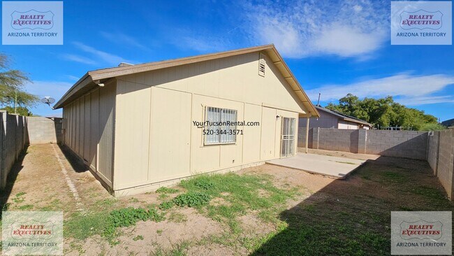 Building Photo - 1st Ave & Irvington Rd area 3 bedroom with AC