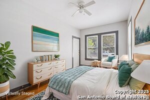 Building Photo - 531 W Gramercy Pl