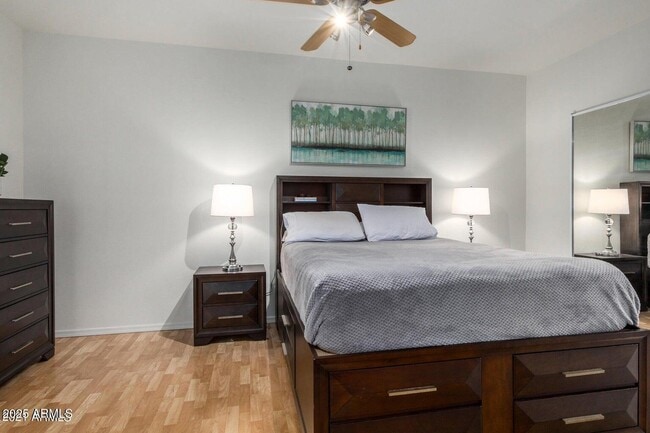 Building Photo - 1701 E Colter St