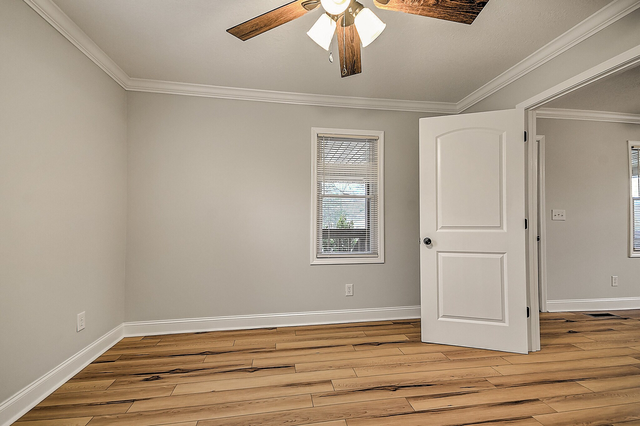 Building Photo - 1104 Old Boones Creek Rd