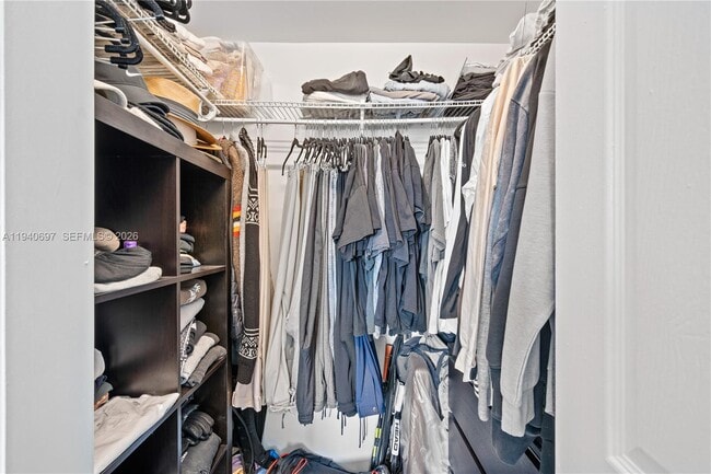 Building Photo - 6362 Collins Ave