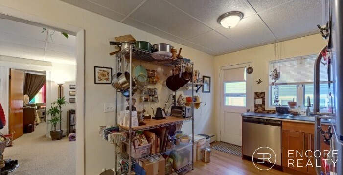 Building Photo - 110 Thurston St