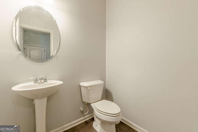 Building Photo - 5725 Radford Loop