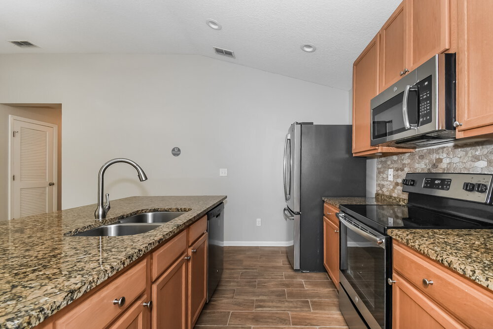 Building Photo - 11751 Pleasant Creek Dr