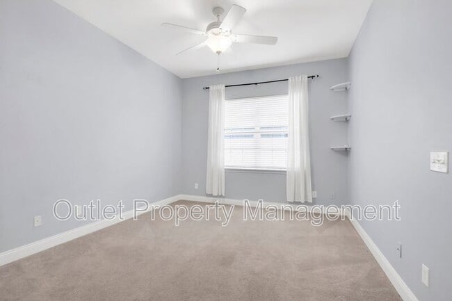 Building Photo - 10842 Woodchase Cir