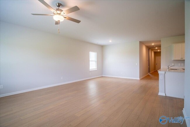 Building Photo - 22845 Dashwood Ln