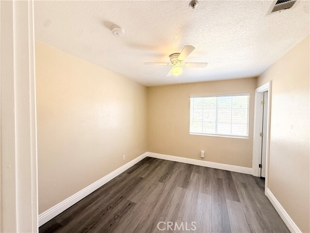Building Photo - 7154 Garden Oaks St