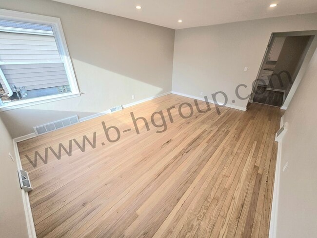 Building Photo - Newly Updated!