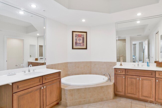 Building Photo - 616 Lost Key Dr