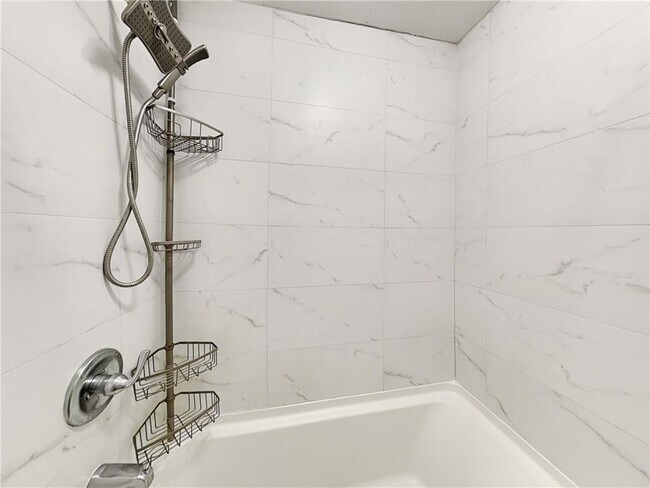 Building Photo - 4790 Matterhorn Dr SW