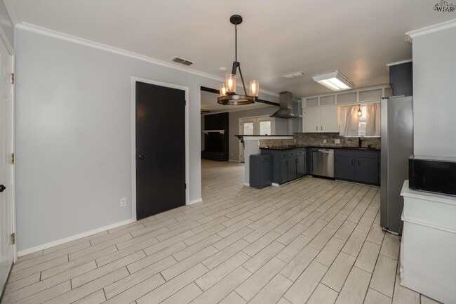Building Photo - 9 Lackland Cir