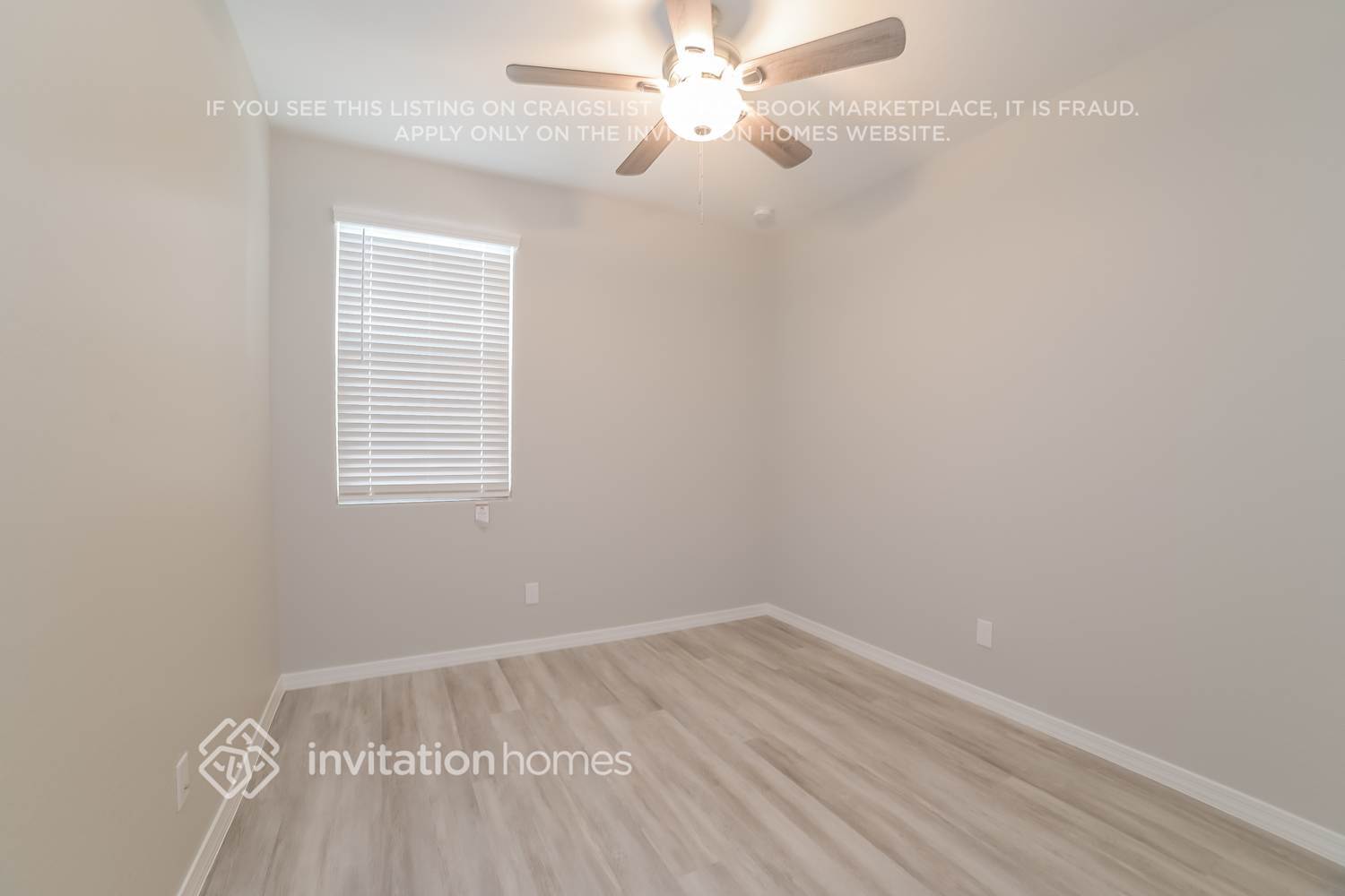 Building Photo - 7951 W Orange Dr