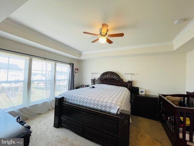 Building Photo - 419 Foxglove Way