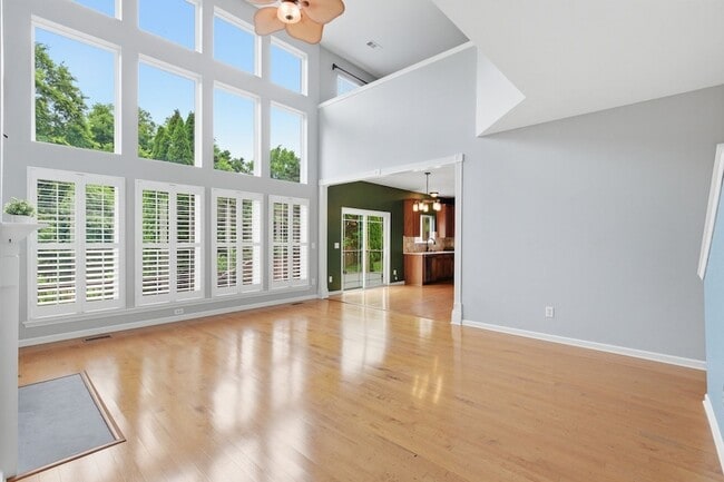 Building Photo - 3208 Calder Ct