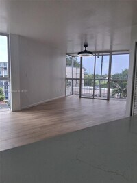 Building Photo - 7035 NW 186th St