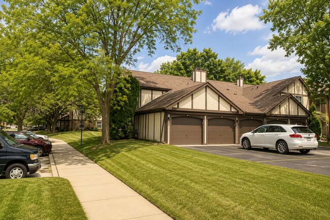 Building Photo - 4780 Calvert Dr