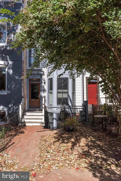 Building Photo - 1823 S St NW