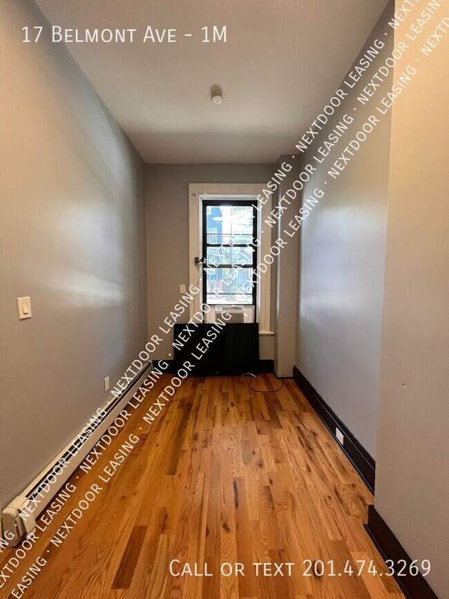 Building Photo - 17 Belmont Ave