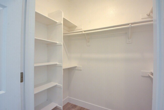 Building Photo - Completely updated and remodeled bottom-fl...
