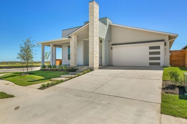 Building Photo - 8417 Yokohama Terrace