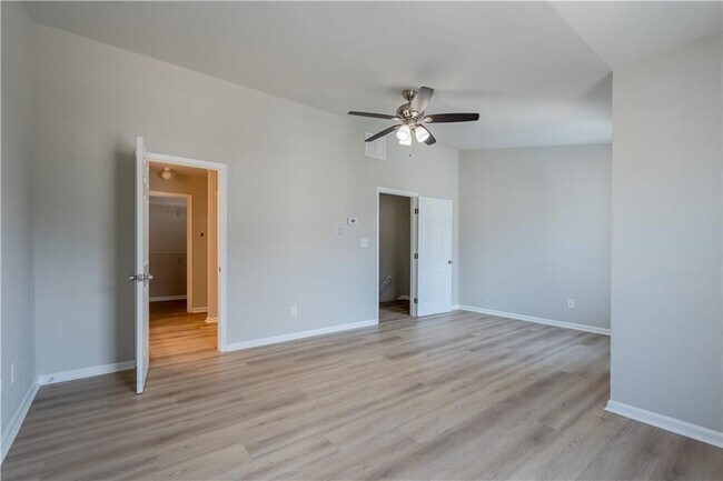 Building Photo - 3176 Creston Park Ct