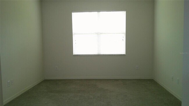Building Photo - 609 Cedar Waxwing Dr