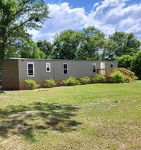 Building Photo - 1739 Clover St