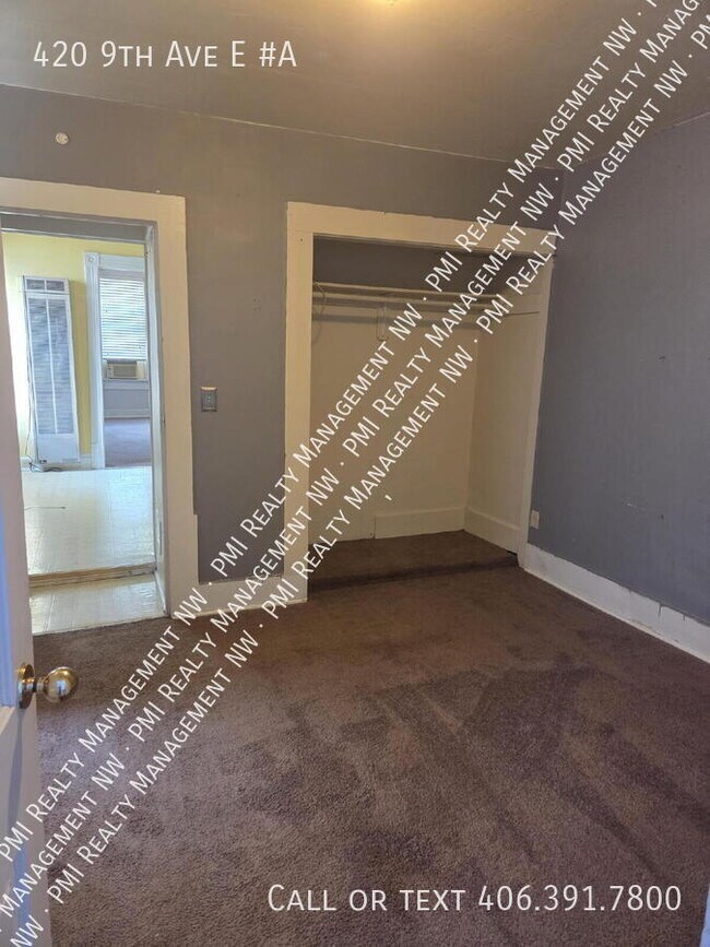 Building Photo - 420 9th Ave E N
