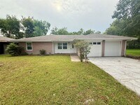 Building Photo - 2206 Eriksson St