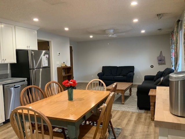 Building Photo - 141 E 700 N