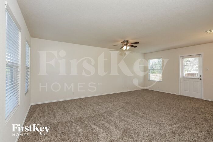 Building Photo - 1442 Frio Run