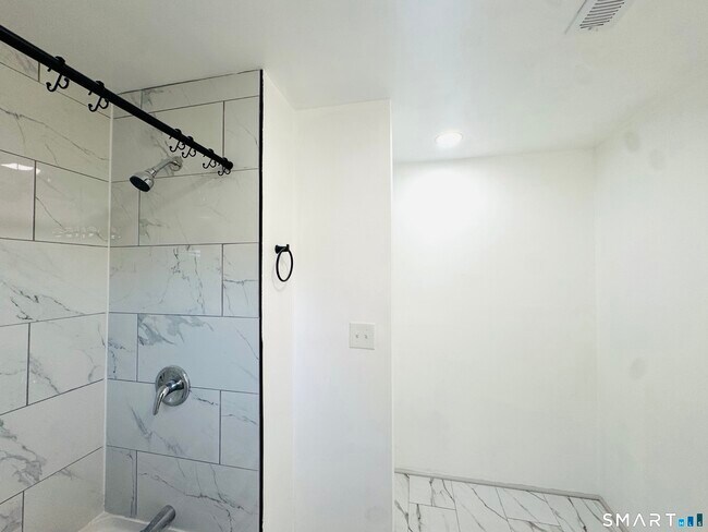 Building Photo - 329 Amsterdam Ave