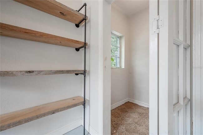 Building Photo - 325 W Rio Vista Ct