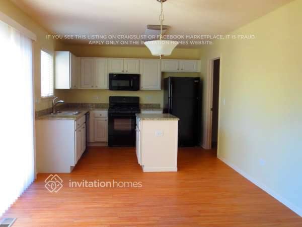 Building Photo - 2409 Twin Fountain Ct