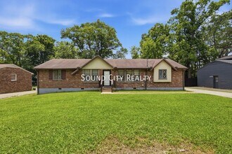 Building Photo - 309 Cathy Jo Dr