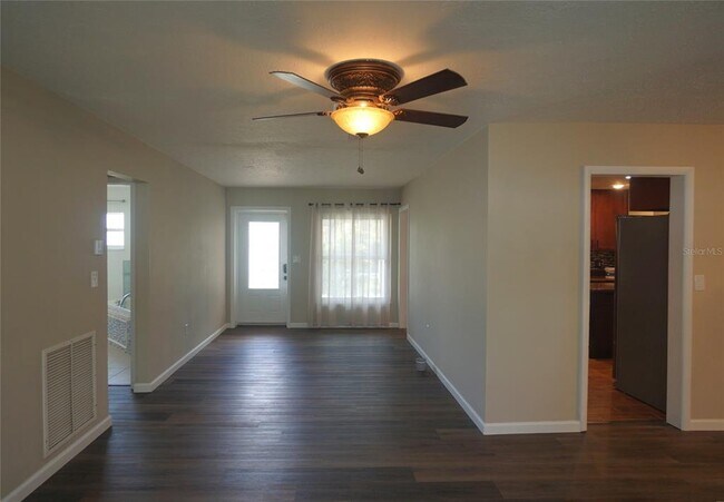 Building Photo - 3603 S Belcher Dr