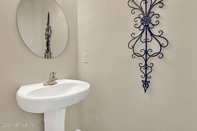 Building Photo - 197 Whispering Brk Dr