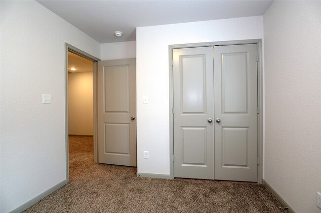 Building Photo - 2702 Appian Wy