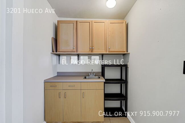 Building Photo - 3201 Hueco Ave