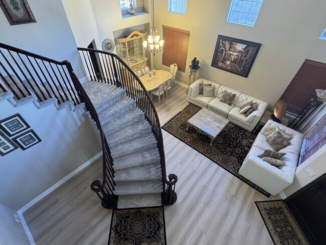 Building Photo - 10 Rhine Cir