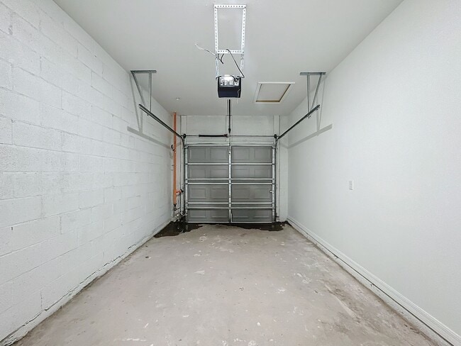 Building Photo - 1711 Barton Towne Cir